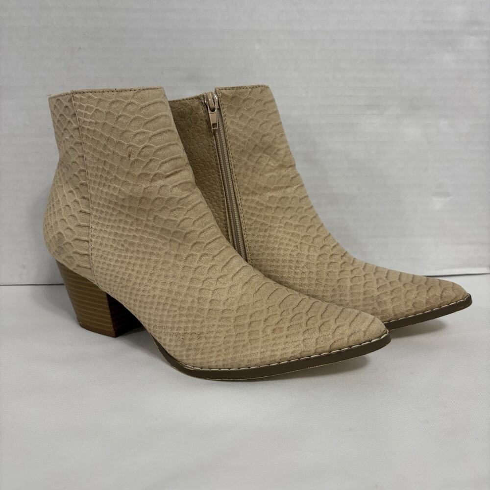 Coconuts by Matisse Going West Boots Womens 8M Taupe Snake Western Ankle Booties